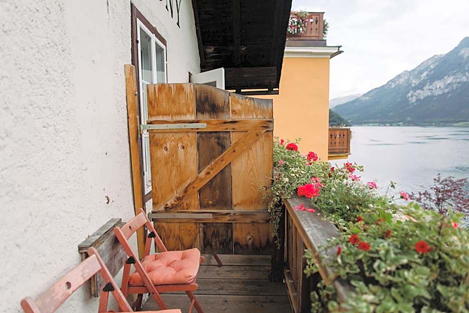 Gasthof Simony Hallstatt B&B
