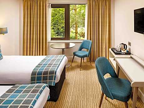 Classic Twin Room