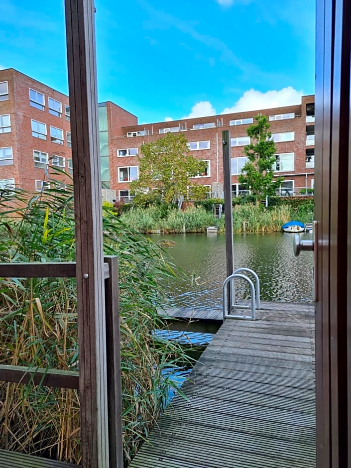 GREAT CANAL STUDIO - Water view & Free parking