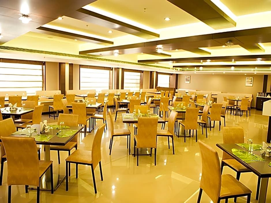 The Ocean Pearl Hotel