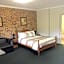 Country Gardens Motor Inn