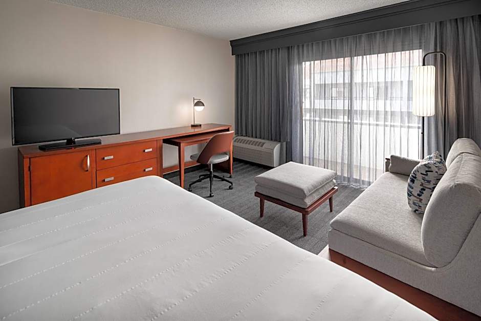 Courtyard by Marriott Seattle Southcenter