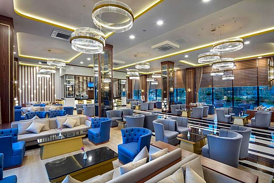 Aydinbey Queen's Palace & Spa - Ultra All Inclusive