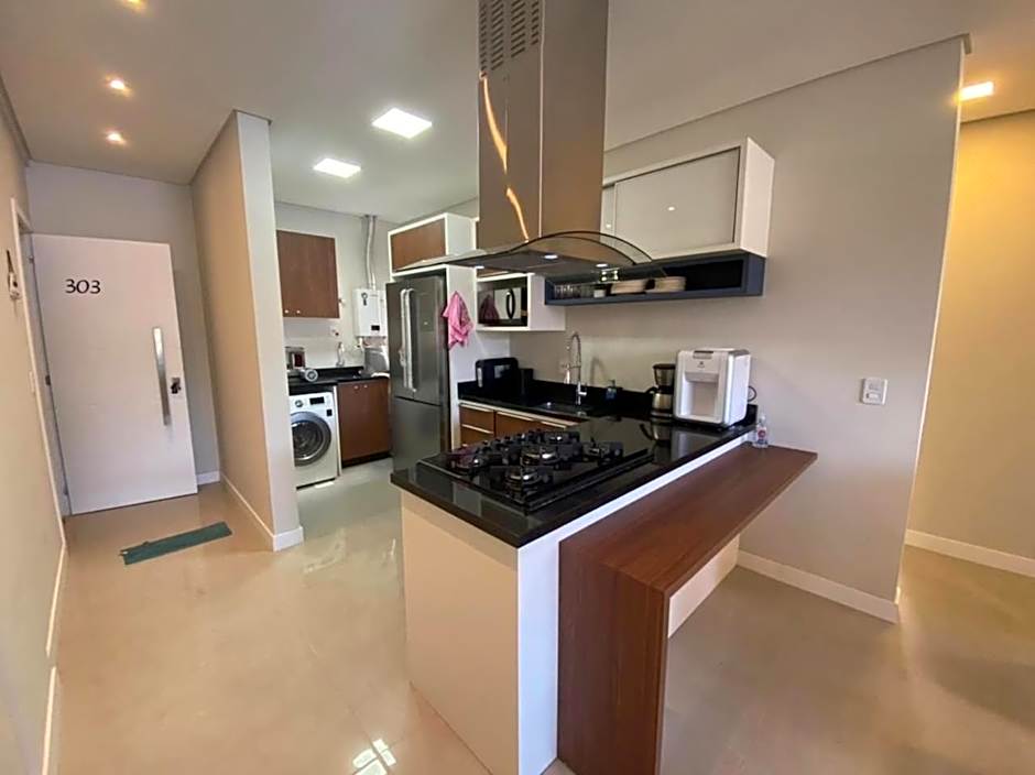 Cód 66 - Excelente apartamento, amplo e bem equipado.