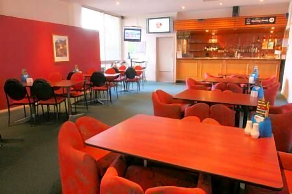 Heemskirk Motor Hotel
