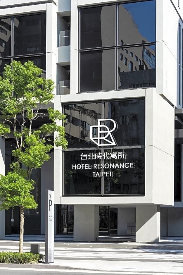 Hotel Resonance Taipei, Tapestry Collection by Hilton
