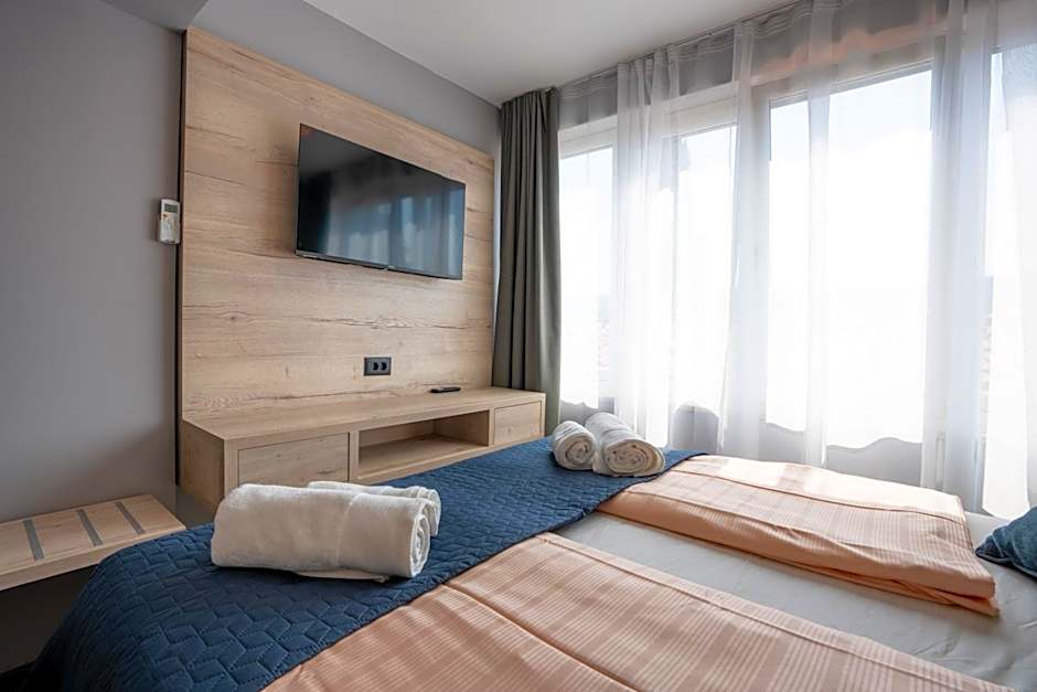 "Echo" B&B rooms, boutique beach hotel