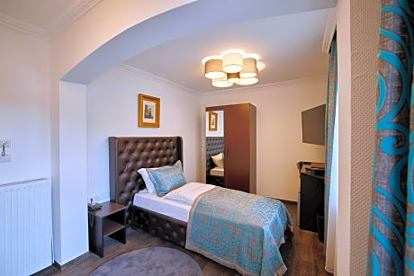 Single Room with Balcony