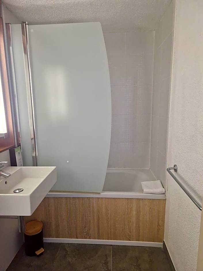 Campanile Saint Quentin