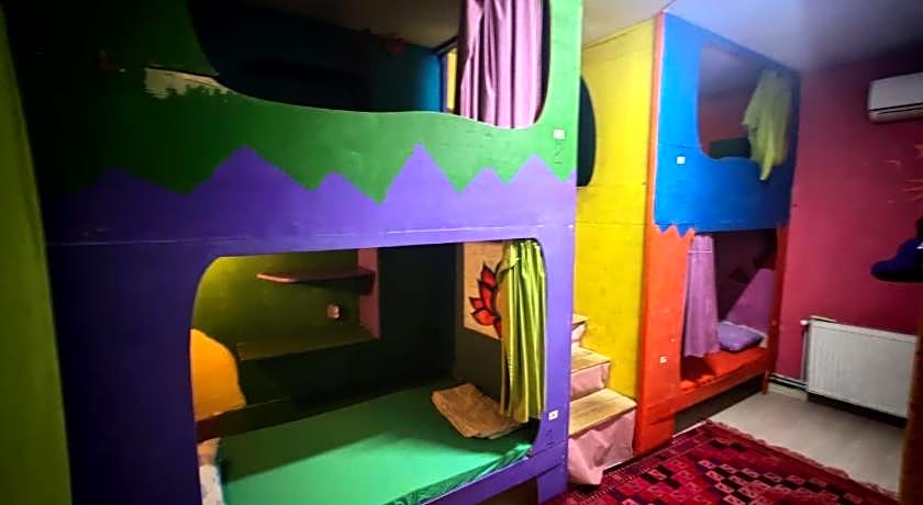 Shantihome Hostel Izmir