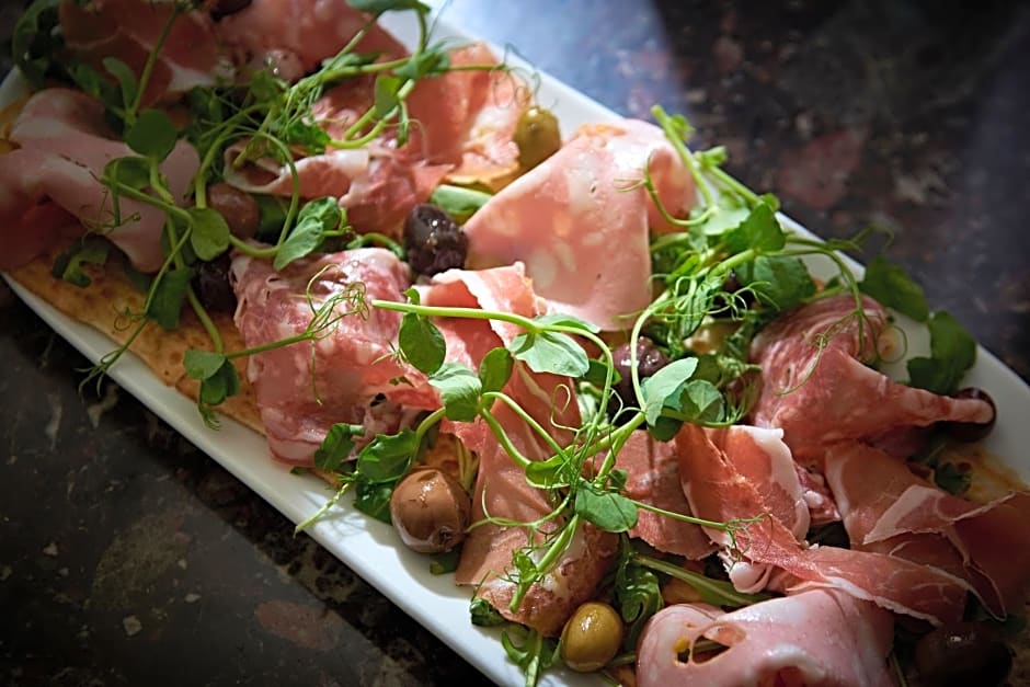 Valentino s Restaurant with Rooms