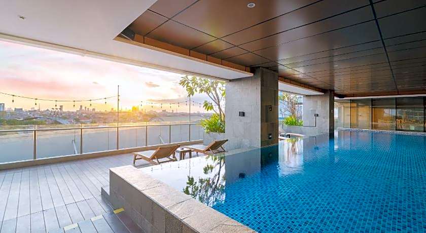 Oakwood Hotel & Residence Surabaya