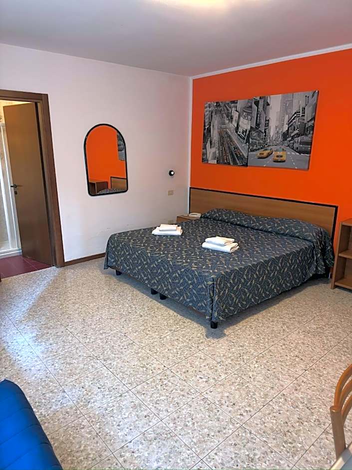 Hotel Benacus
