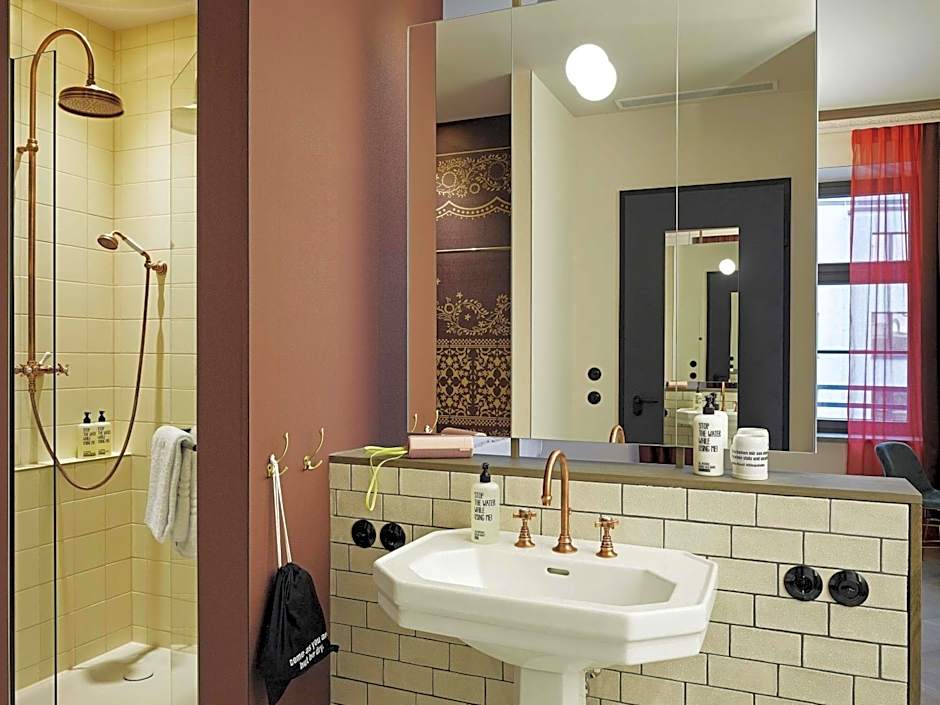 25hours Hotel Munich The Royal Bavarian