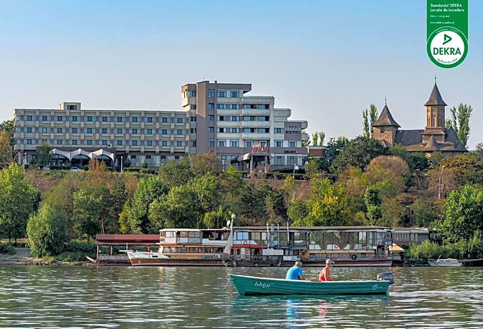 Faleza Hotel by Vega