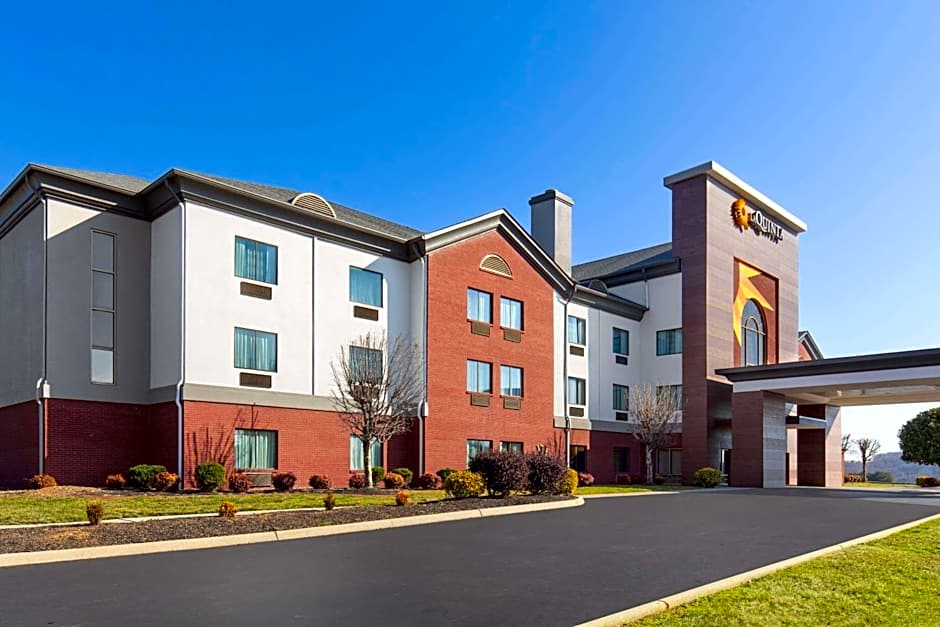 La Quinta Inn & Suites by Wyndham Loudon