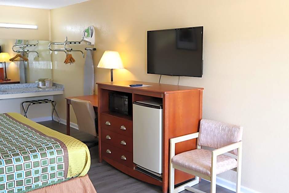 Woodstream Inn