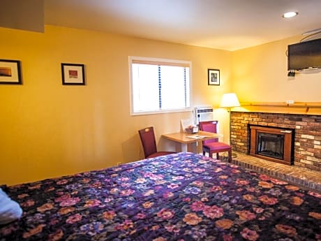 Superior King Suite