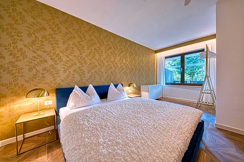 goldfinger + suites