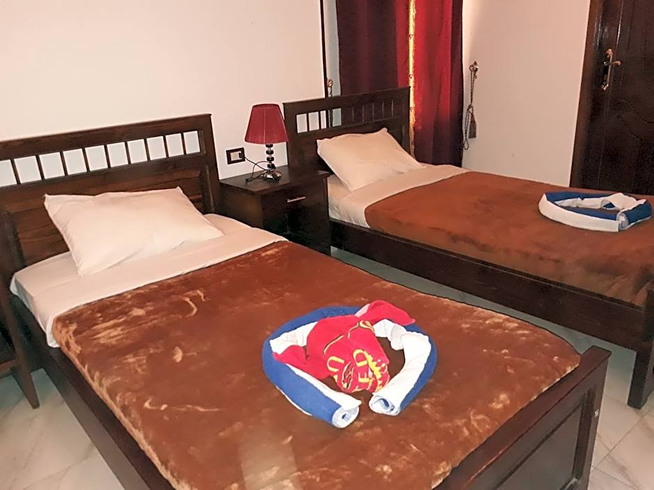 Al Hambra Hotel