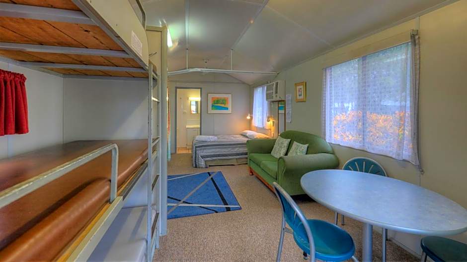 Flying Fish Point Tourist Park