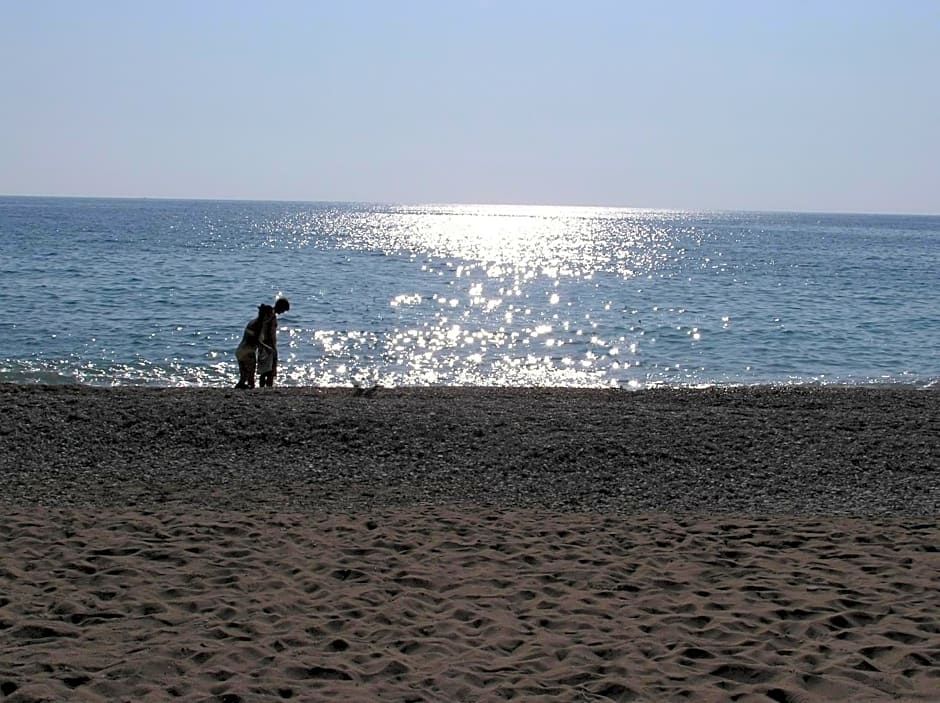 Kabak Avalon Bungalows