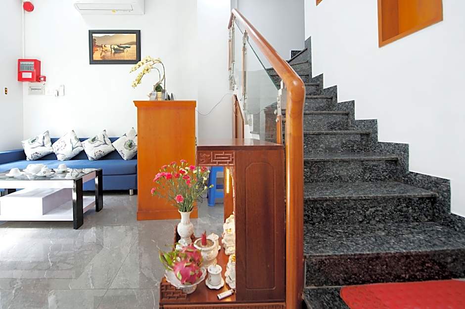 The white guest house