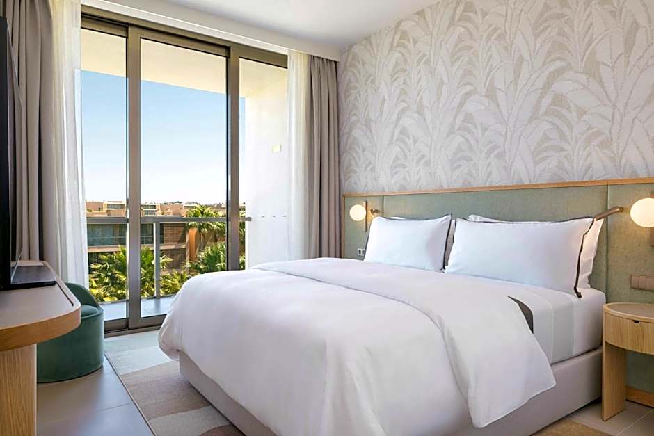 The Westin Salgados Beach Resort, Algarve