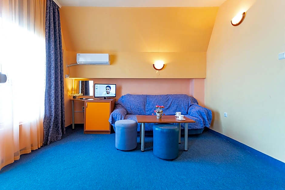 Family Hotel Jemelly