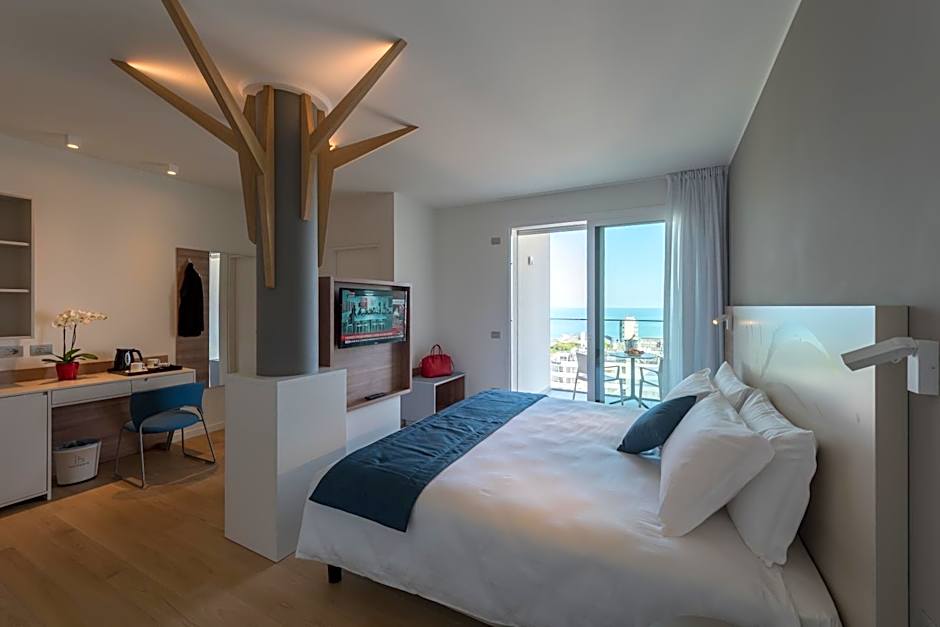 Hesperia Hotel & Residence
