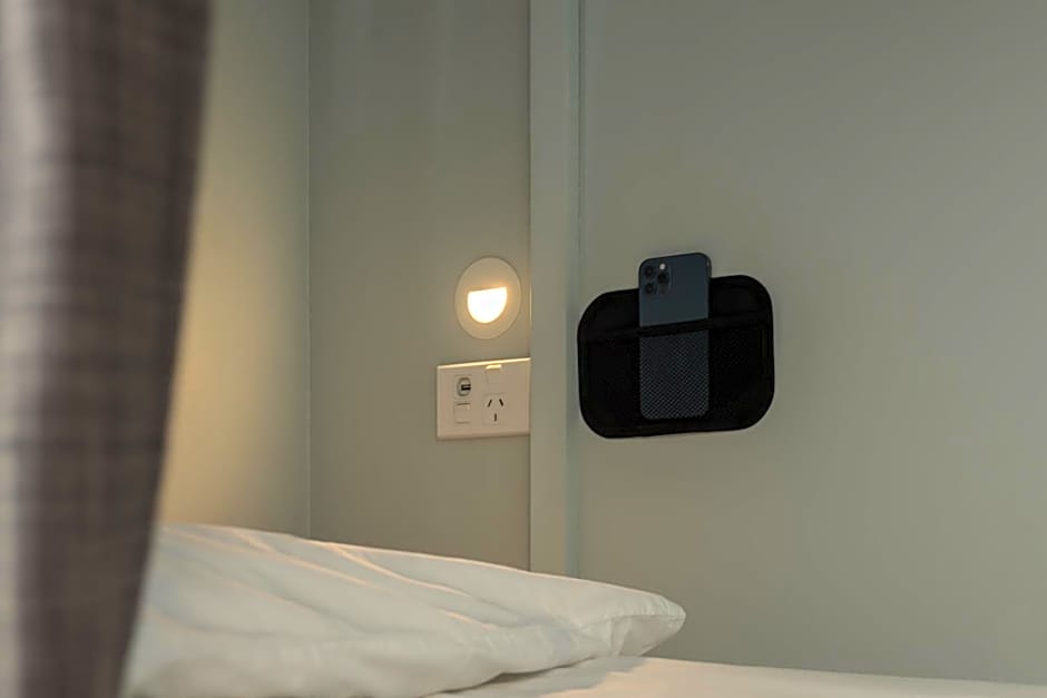 The Black Sheep Backpackers