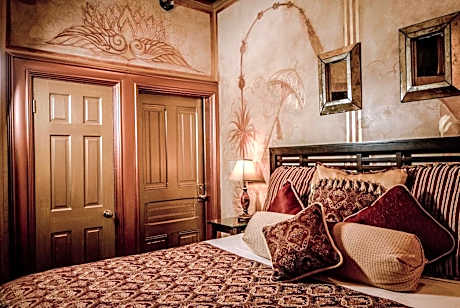 King Room with Spa Bath