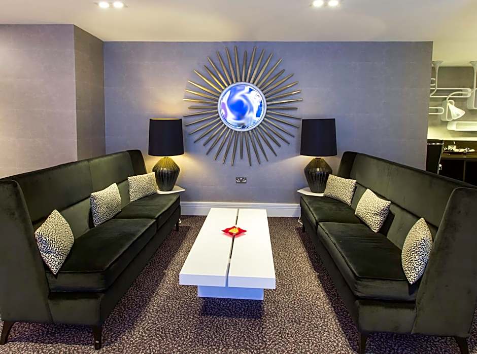 Crowne Plaza London Ealing By IHG