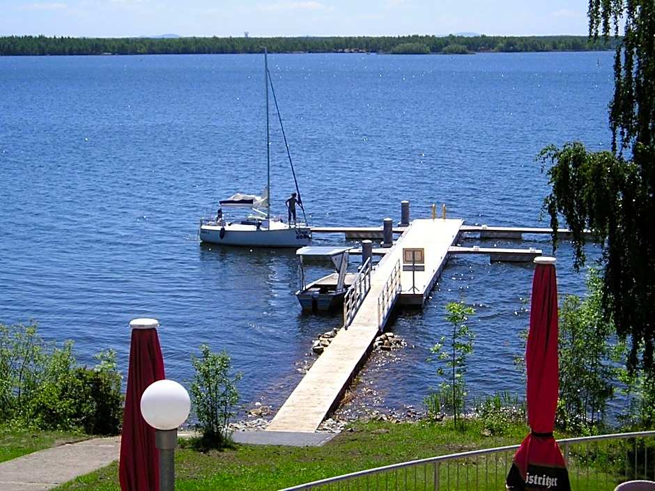 Strandhotel Senftenberger See