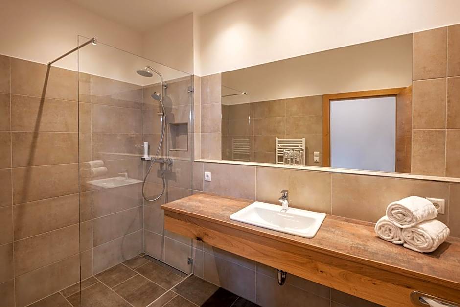 Hotel & Appartement Auerhahn