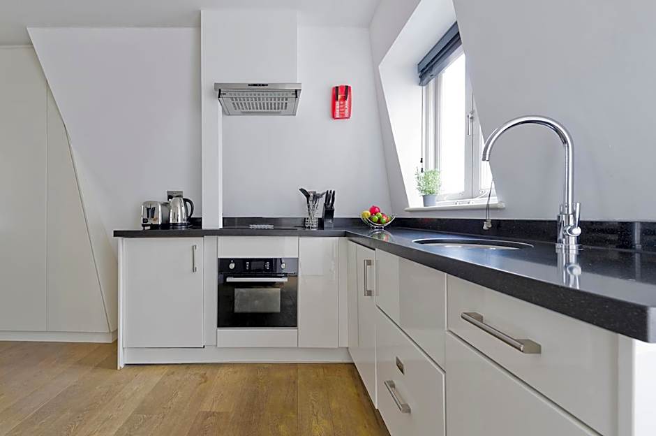 Crane Court by City2Stay