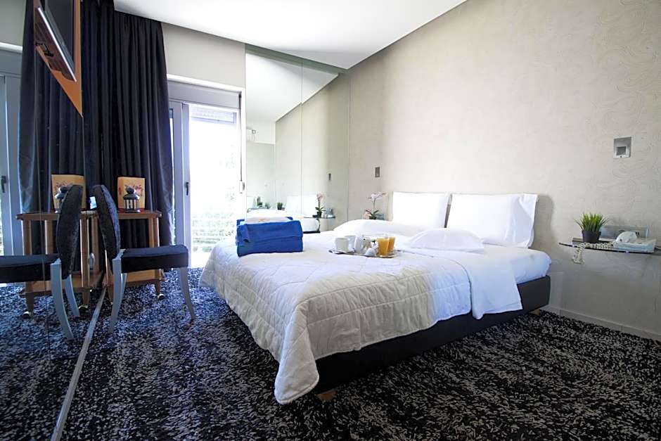 X Dream Hotel-Adults Only