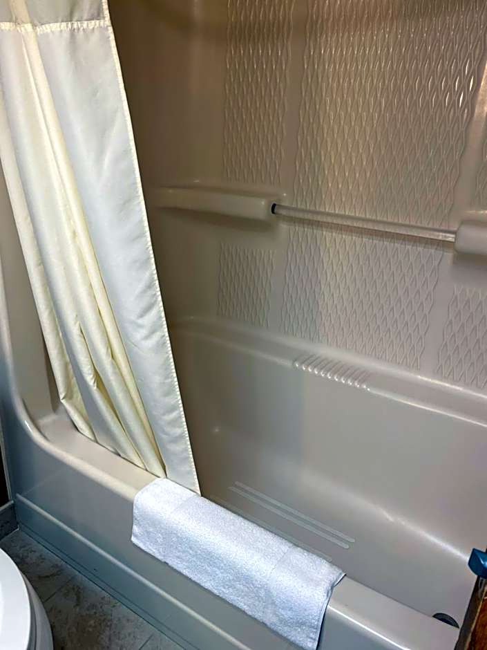 Clarion Hotel & Conference Center Toms River