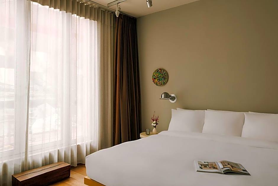 Chambers Hotel Central Park South, Sonder by Marriott Bonvoy