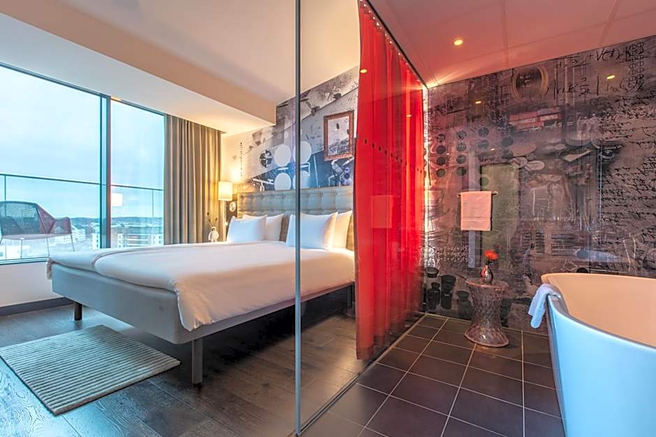 Radisson Blu Riverside Hotel