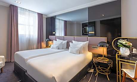 double or twin classic room