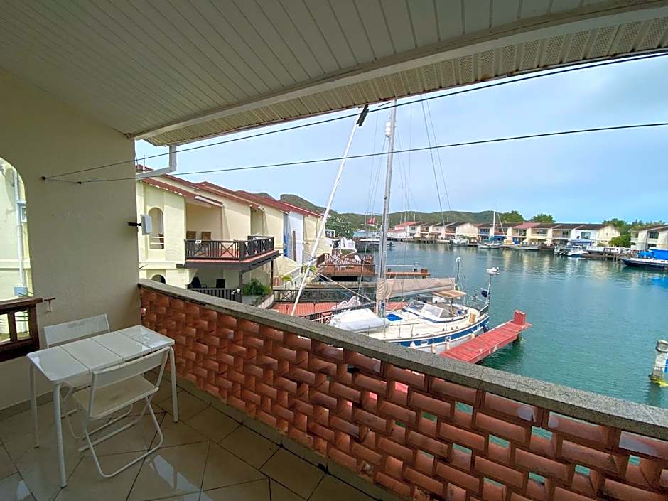 Antigua chiama Italia villas