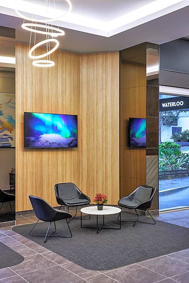 Meriton Suites Waterloo