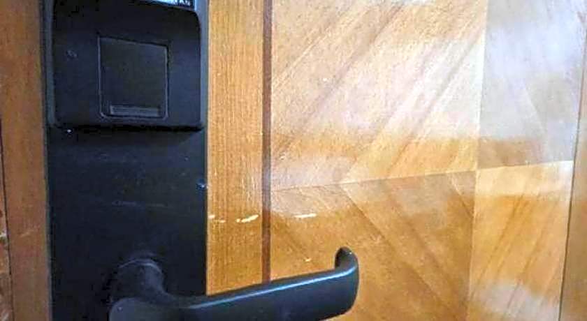Man Va Hotel