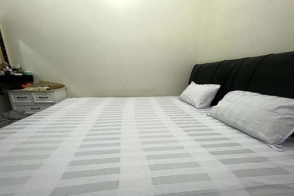 Hotel O Kost Reski 2 Near Tugu Perbatasan Takalar - Gowa