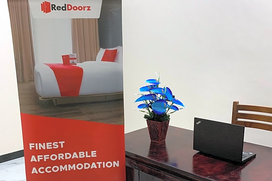 RedDoorz Syariah near Kawasan Simpang Lima Pati