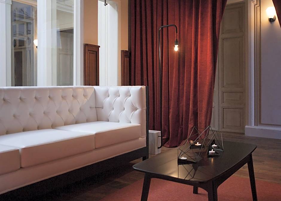 Carlota Sustainable Design Hotel