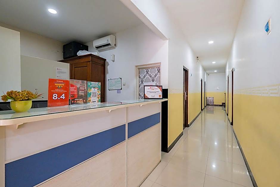 RedDoorz near Taman Krida Budaya Malang