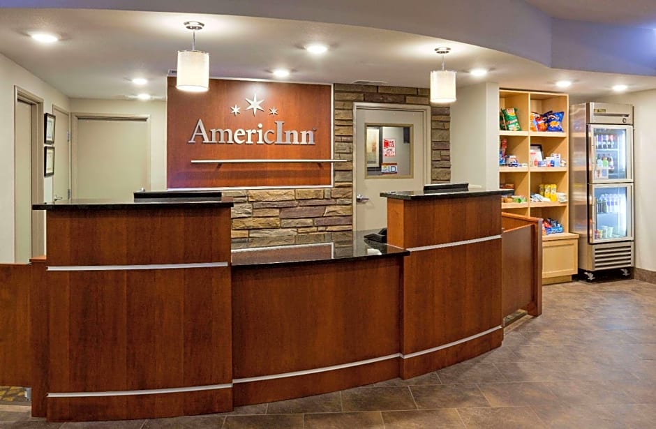 AmericInn by Wyndham Hartford SD