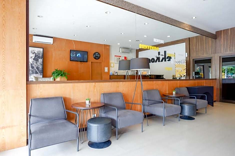 Sans Hotel Ekkon Yogyakarta by Reddoorz